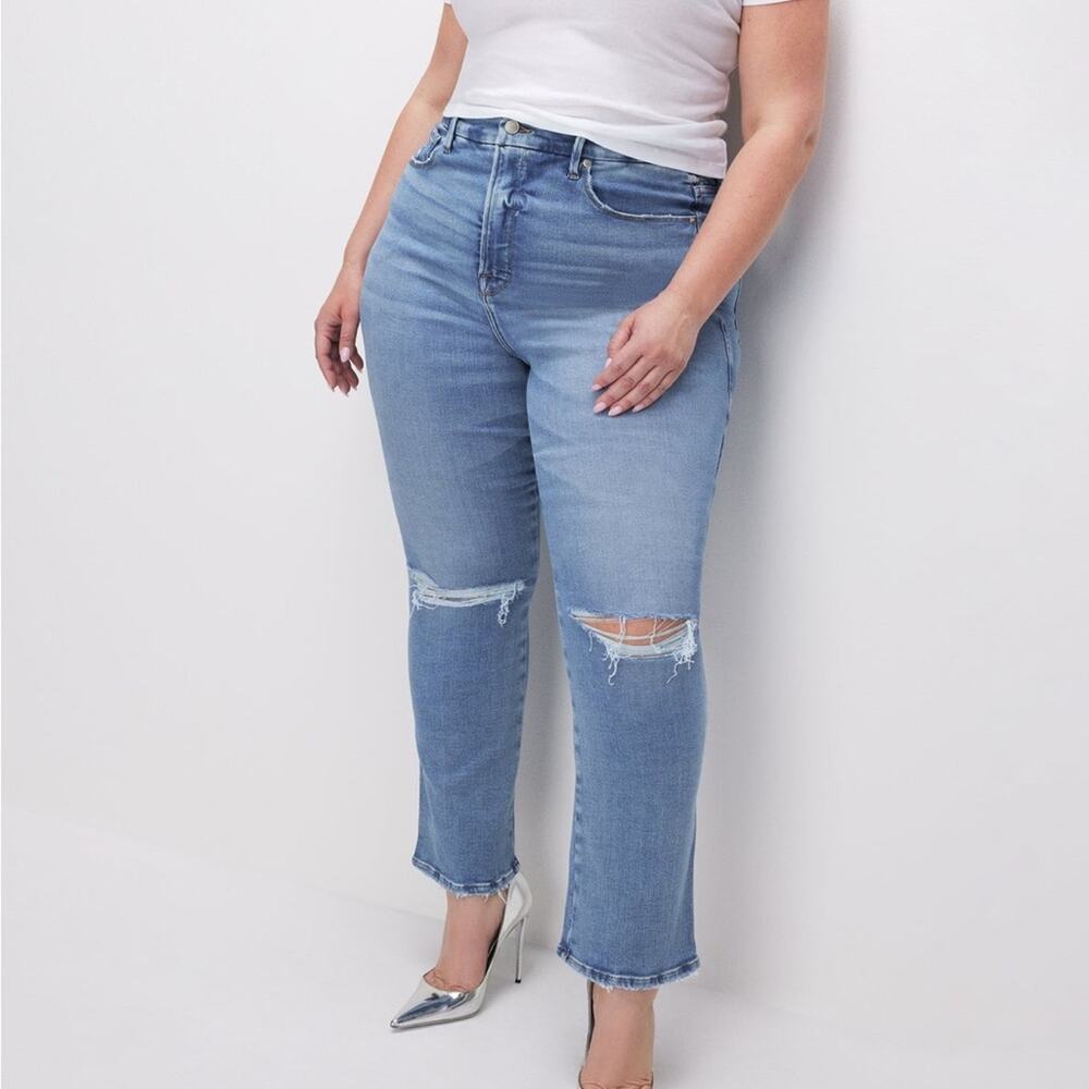 Good American Curve Straight Distressed Knees High Rise Jeans Size 14/32